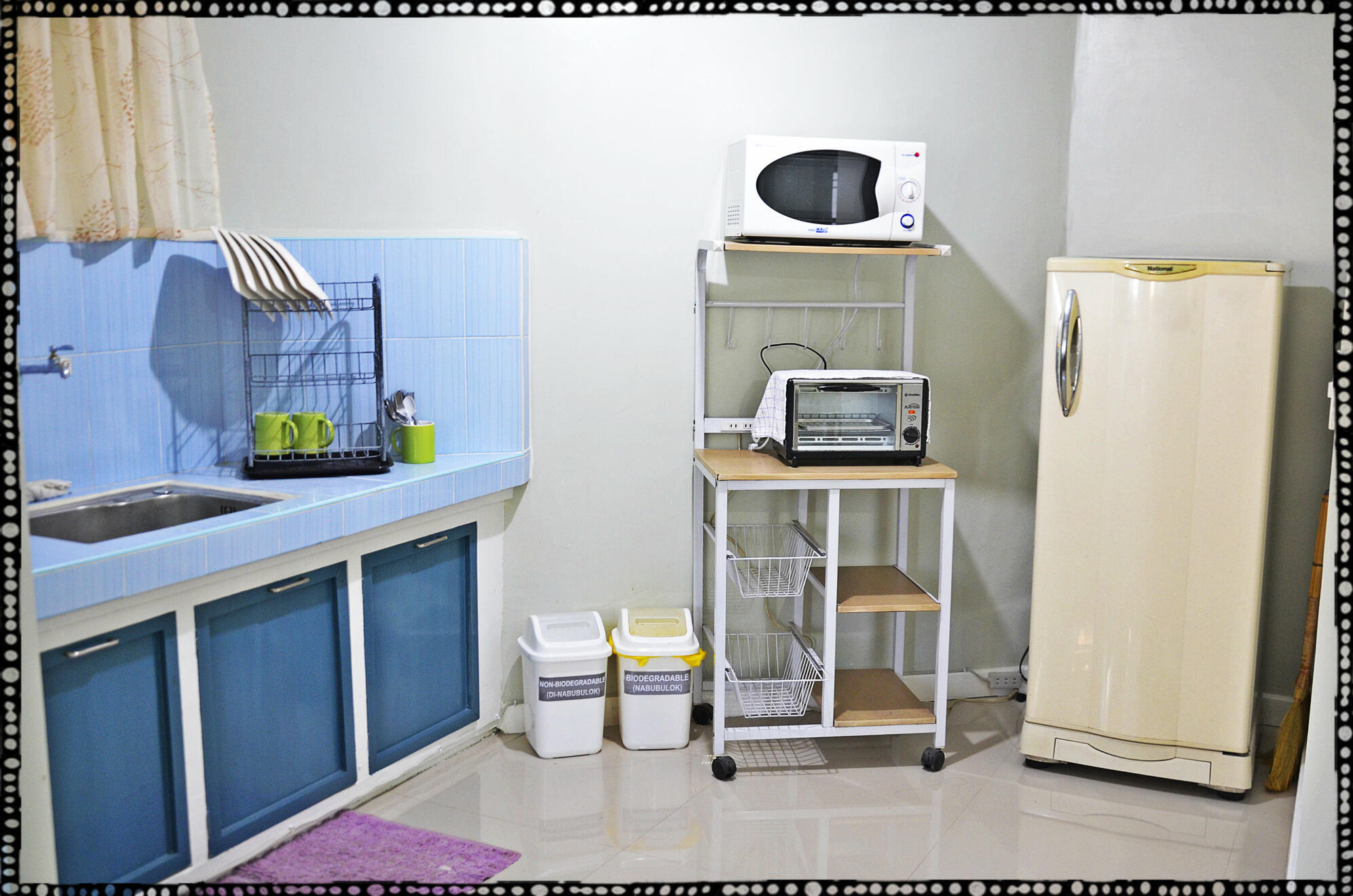 Indoor Kitchen &amp; Wash Area