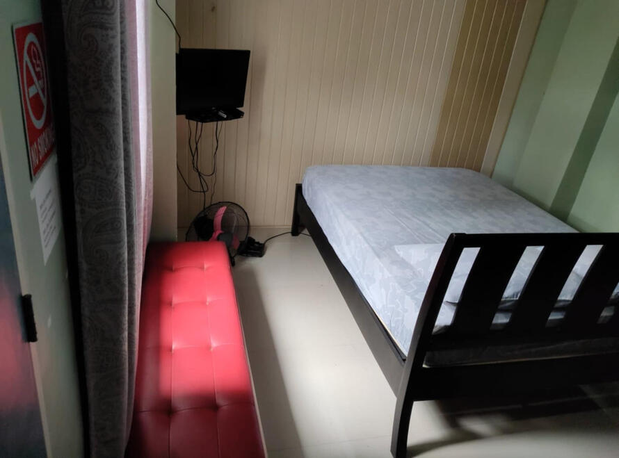 Couple's Bed Couple's Bed