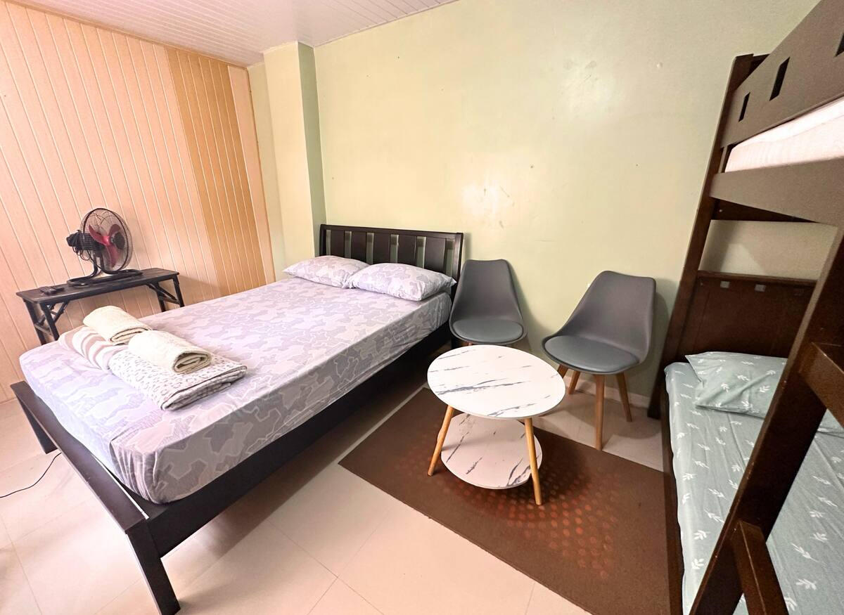 Beds side by side arrangement